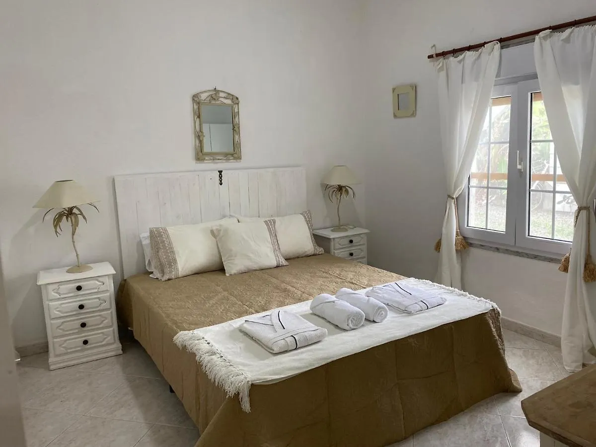 Ocean Garden, 4 Units By The Ocean Apartment Sao Vicente