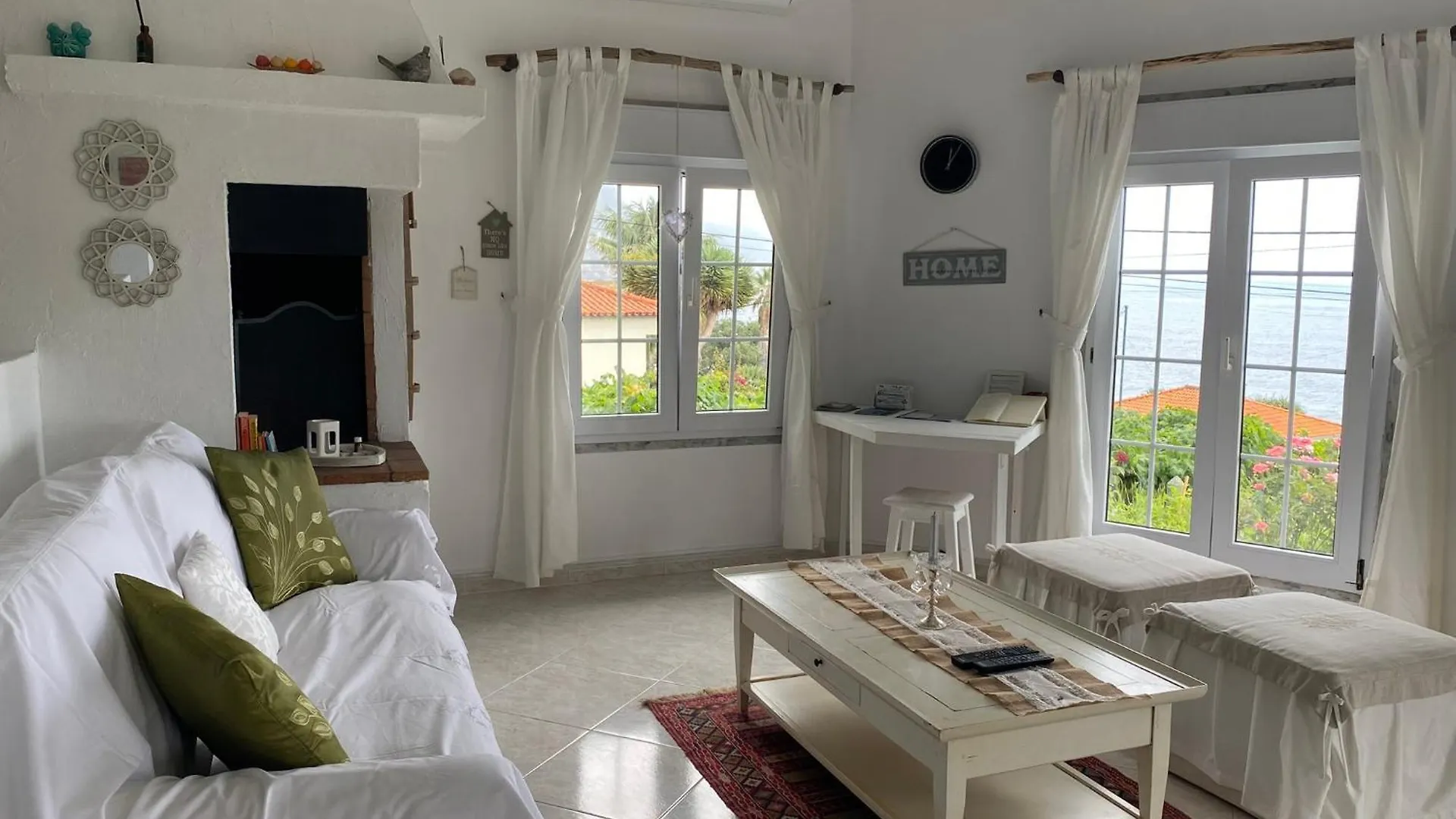 Ocean Garden, 4 Units By The Ocean Apartment Sao Vicente